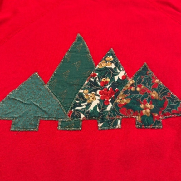 Vintage Christmas Tree Crewneck Sweatshirt - Picture 3 of 4